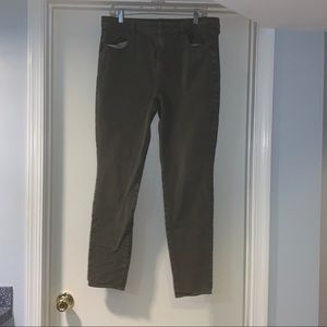 olive green american eagle jeggings